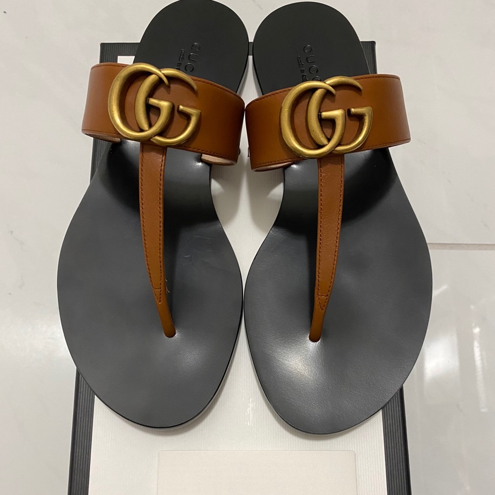 Gucci Women’s Marmot Sandals sz 37.5